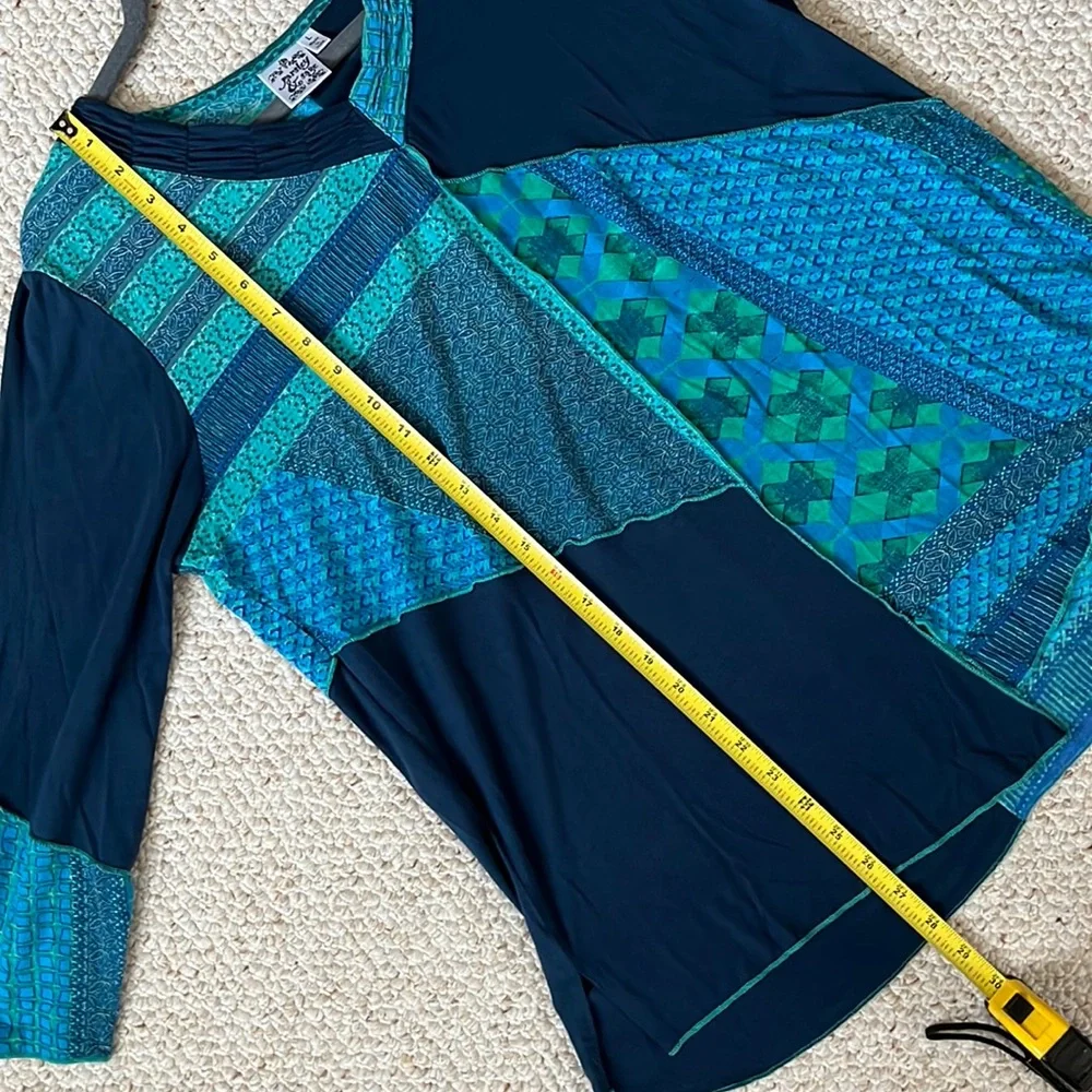 Parsley and Sage 3/4 sleeve top - Picture 8 of 11